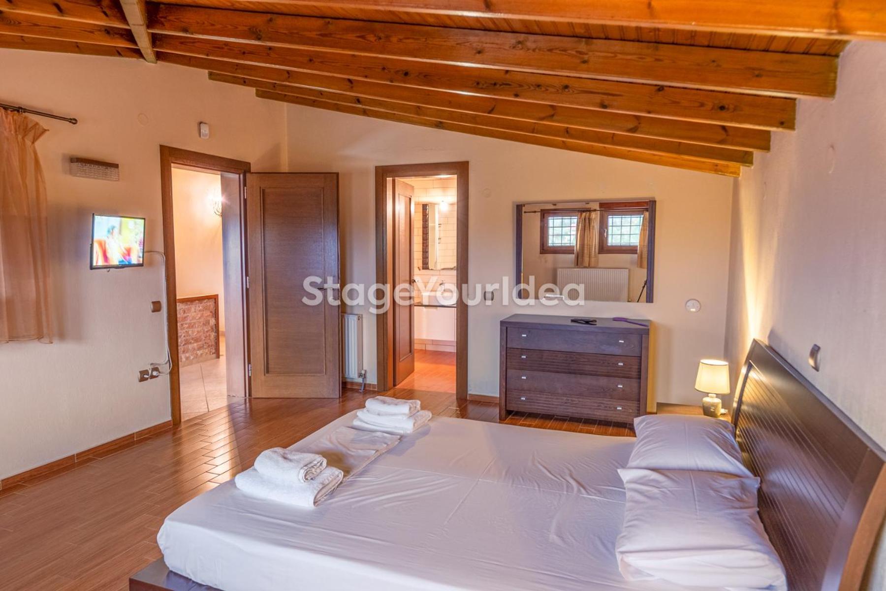 Luxury Appartment, Only 7 Minutes From Thessaloniki Airport And 15 Minutes From City Center ,For 8-23 People Also For Gatherings And Parties Neon Rysion Eksteriør billede