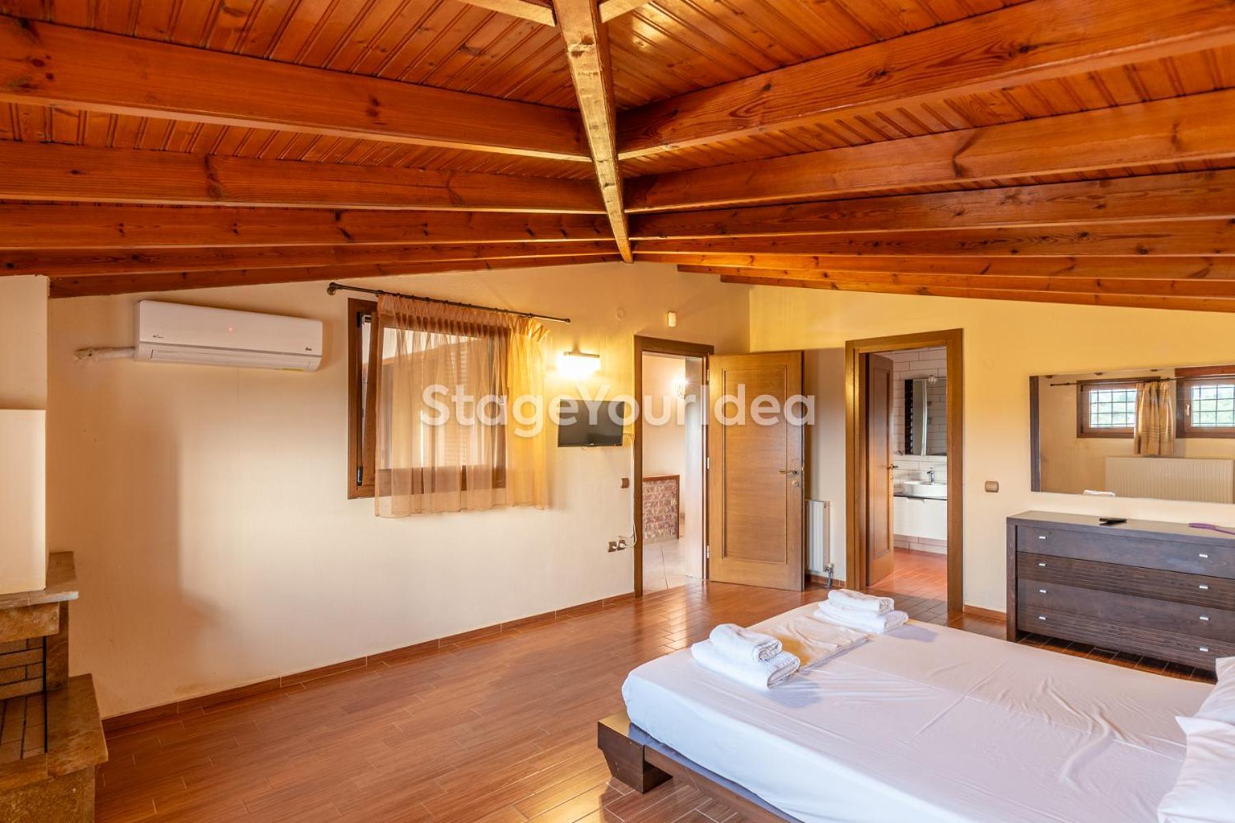 Luxury Appartment, Only 7 Minutes From Thessaloniki Airport And 15 Minutes From City Center ,For 8-23 People Also For Gatherings And Parties Neon Rysion Eksteriør billede
