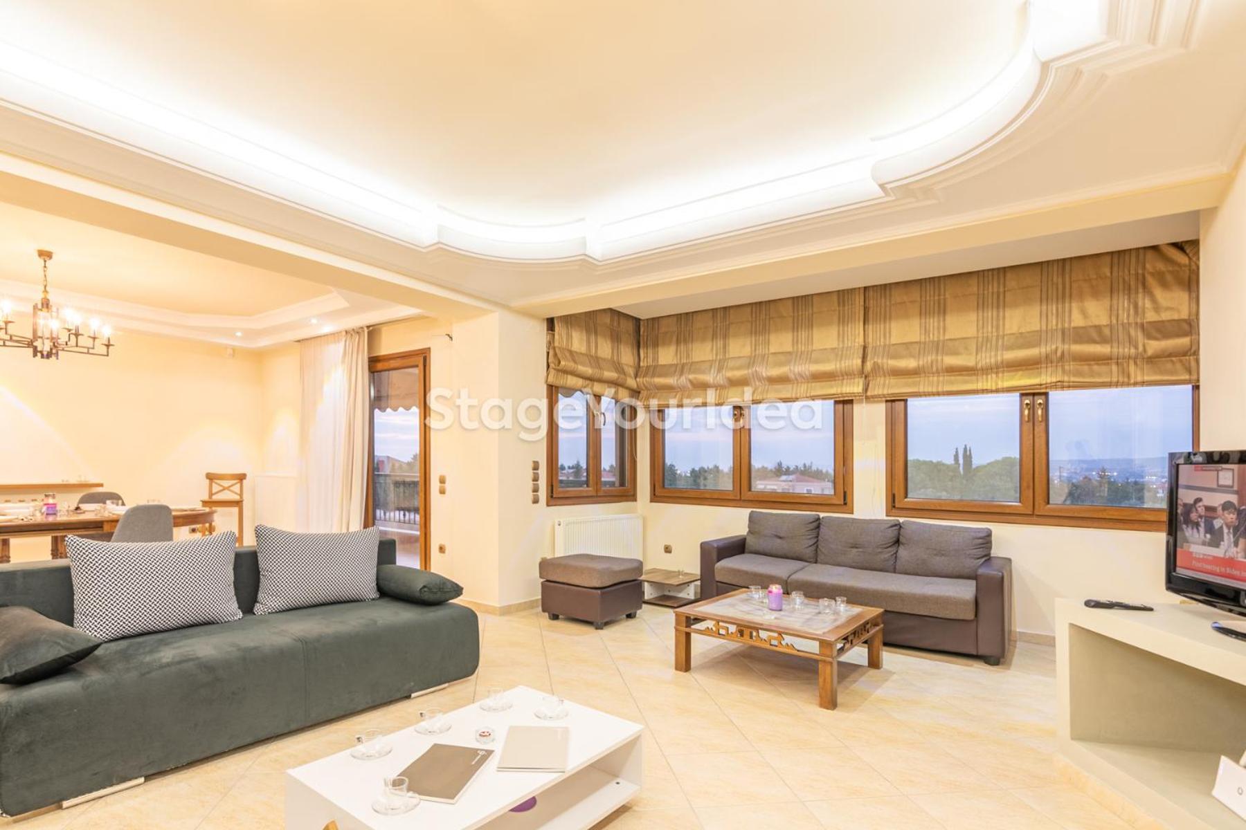 Luxury Appartment, Only 7 Minutes From Thessaloniki Airport And 15 Minutes From City Center ,For 8-23 People Also For Gatherings And Parties Neon Rysion Eksteriør billede